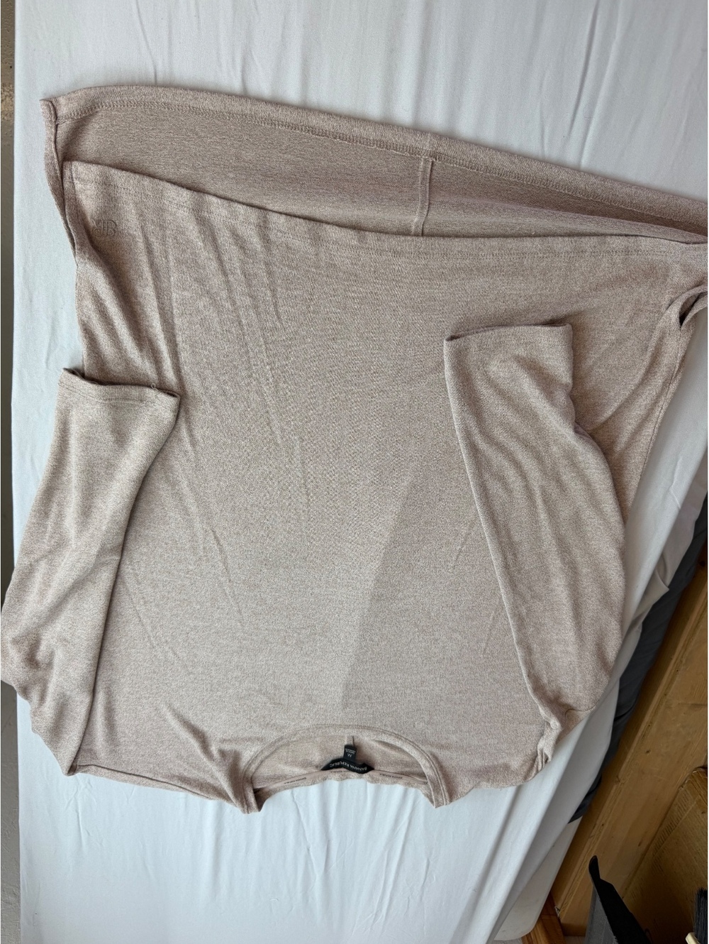 Banana Republic Beige Long Sleeve Stretchy Tunic Length Top Size Medium